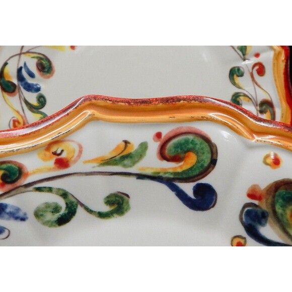 Sur La Table Mara Pattern Dinner Plates 11 Inch Made in Italy Set of 2 - Picture 6 of 12